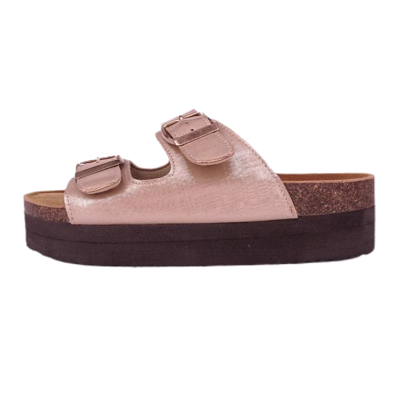 Kurkvoetbed + traagschuim wordt de nieuwe standaard voor zomersandalen? Inkooptrends voor 2026 op het gebied van platformsandalen met voetbed